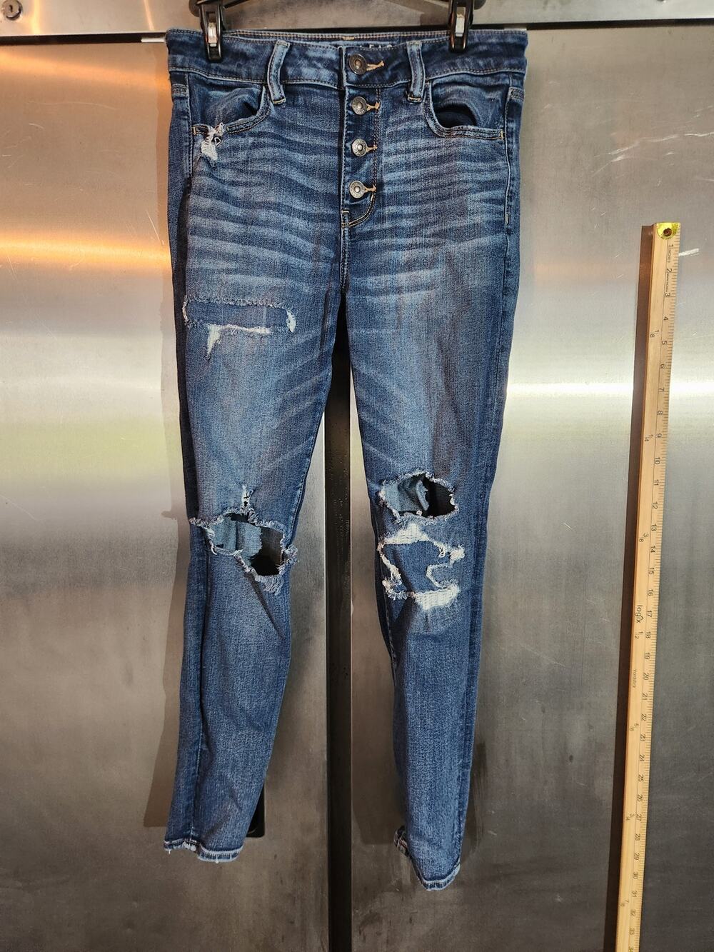American Eagle Skinny Jeans Women's Size 10 Short Distressed Ripped Knees